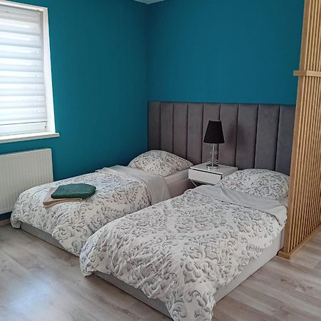 Apartament Z Lozem Malzenskim - Bezplatny Parking Poznaň Exteriér fotografie
