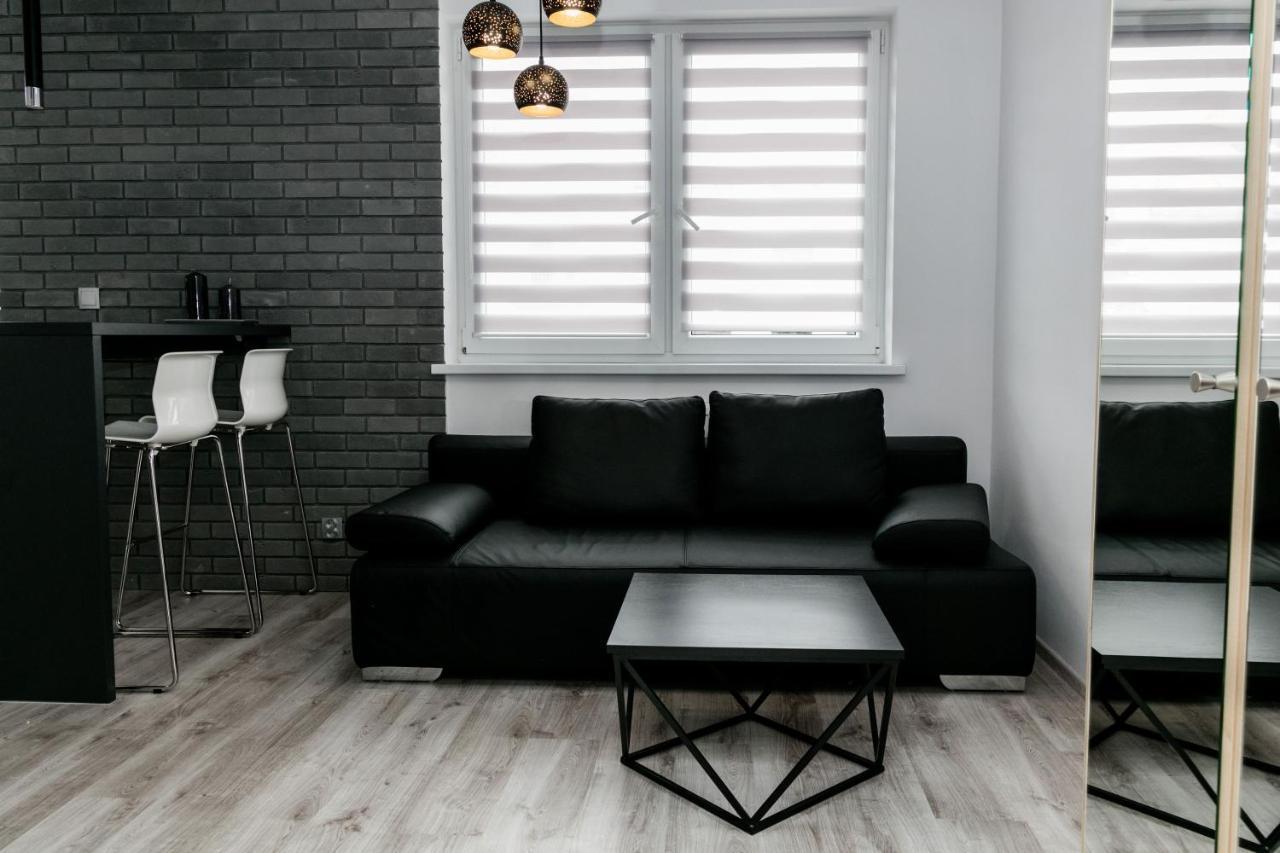 Apartament Z Lozem Malzenskim - Bezplatny Parking Poznaň Exteriér fotografie